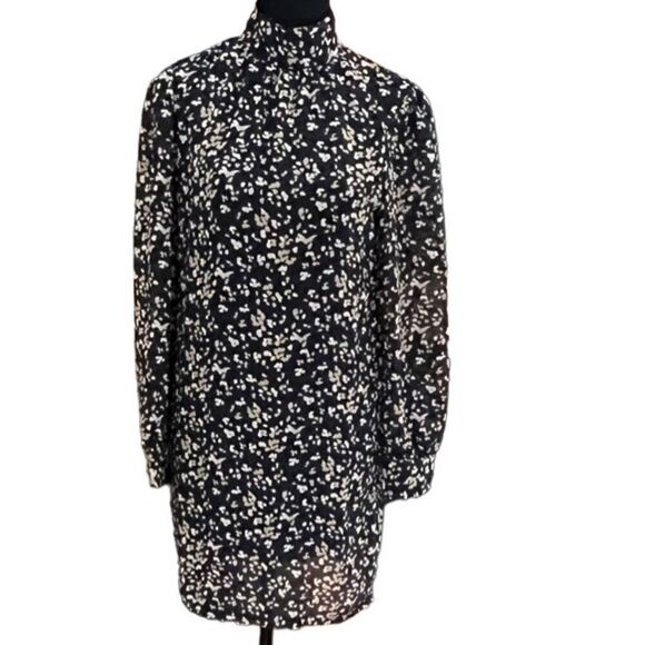 New with tags Kendall + Kylie print dress, size 00 - Picture 1 of 8